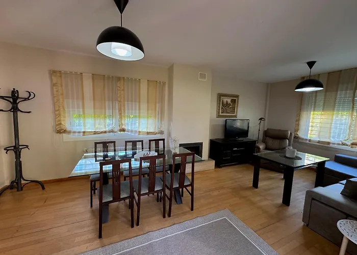 Semesterbostad Casa El Duende De Jaras, Rural